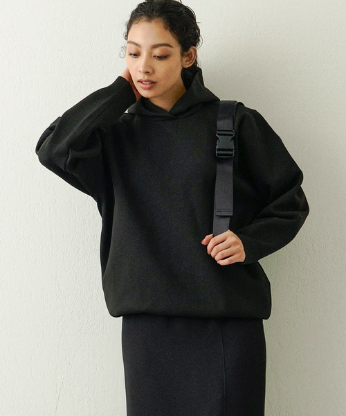 OUVRAGE CLASSE（ウヴラージュクラス）の「ニットパーカー（パーカー・レディース・ブラック/アイボリー/モカ・FREE）」の15枚目の写真