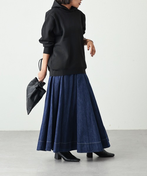 OUVRAGE CLASSE（ウヴラージュクラス）の「ニットパーカー（パーカー・レディース・ブラック/アイボリー/モカ・FREE）」の16枚目の写真