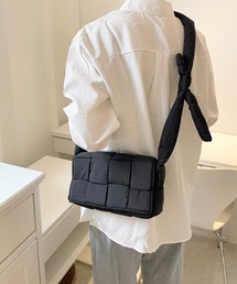 キルティング ナイロン 編み込みバッグ
