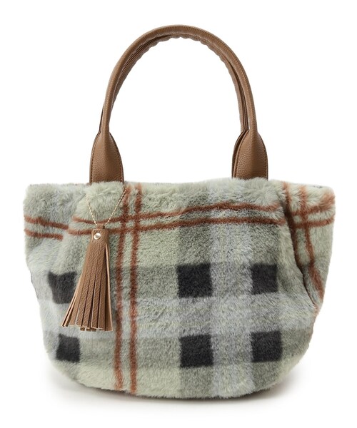 SHOO・LA・RUE（シューラルー）の「◆タッセル付きタックファートートバッグ（トートバッグ・レディース・グリーン系その他3/グレー系1/グレー系2/ベージュ系1/アイボリー系2/ピンク系7・00）」の5枚目の写真