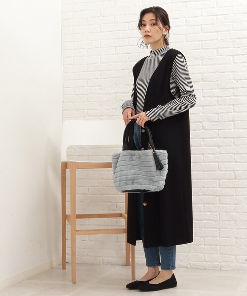 SHOO・LA・RUE（シューラルー）の「◆タッセル付きタックファートートバッグ（トートバッグ・レディース・グリーン系その他3/グレー系1/グレー系2/ベージュ系1/アイボリー系2/ピンク系7・00）」の16枚目の写真