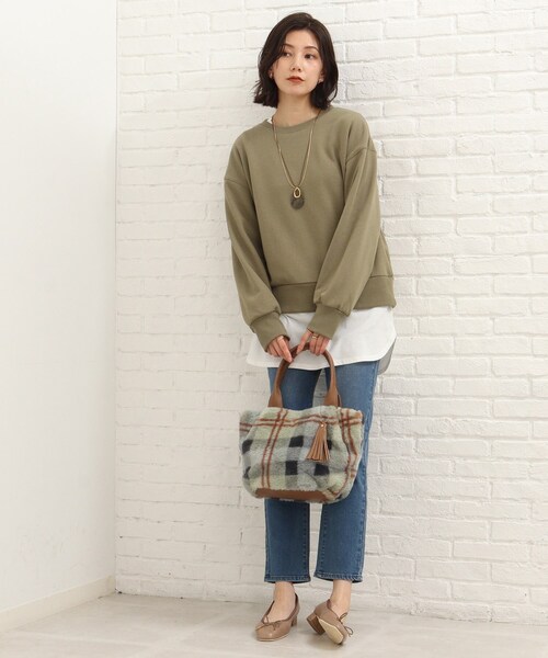 SHOO・LA・RUE（シューラルー）の「◆タッセル付きタックファートートバッグ（トートバッグ・レディース・グリーン系その他3/グレー系1/グレー系2/ベージュ系1/アイボリー系2/ピンク系7・00）」の9枚目の写真