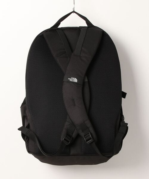 THE NORTH FACE(ザノースフェイス)の「【THE NORTH FACE/ザ ノースフェイス】 Boulder Daypack(バックパック/リュック・メンズ・ブラック/グリーン/グレー/ウッド・FREE)」の6枚目の写真