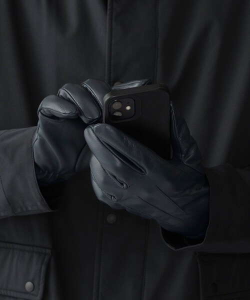 SHIPS（シップス）の「SHIPS: レザー リブ グローブ 手袋（手袋・メンズ・ブラック/ネイビー/ブラウン・ONE SIZE）」の5枚目の写真