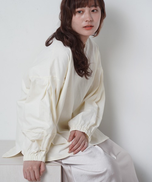 LUPILIEN(ルピリアン)の「ピーチ起毛袖ボリュームプルオーバー(Tシャツ/カットソー・レディース・ベージュ/パープル/オフホワイト・FREE)」の14枚目の写真