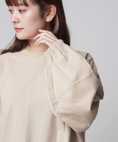 LUPILIEN(ルピリアン)の「ピーチ起毛袖ボリュームプルオーバー(Tシャツ/カットソー・レディース・ベージュ/パープル/オフホワイト・FREE)」の5枚目の写真