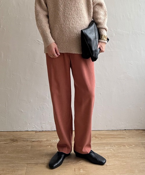 LBC（エルビーシー）の「ピーチ起毛テーパードパンツ（その他パンツ・レディース・グリーン/ピンク系その他/ブラック/ベージュ・M/L）」の4枚目の写真