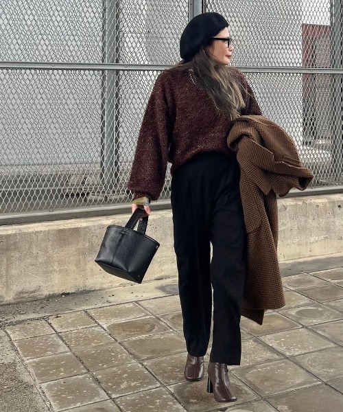 LBC（エルビーシー）の「ピーチ起毛テーパードパンツ（その他パンツ・レディース・グリーン/ピンク系その他/ブラック/ベージュ・M/L）」の17枚目の写真