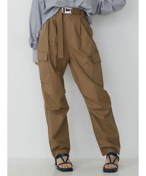 MURUA（ムルーア）の「カーブカーゴパンツ（カーゴパンツ・レディース・ブラック/カーキ・2/1）」の3枚目の写真