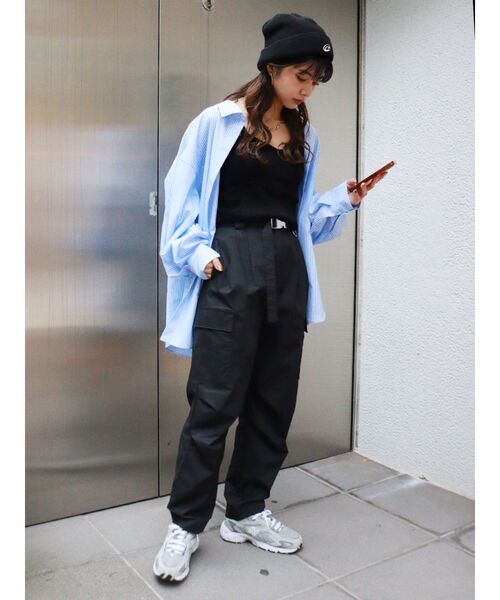 MURUA（ムルーア）の「カーブカーゴパンツ（カーゴパンツ・レディース・ブラック/カーキ・2/1）」の17枚目の写真