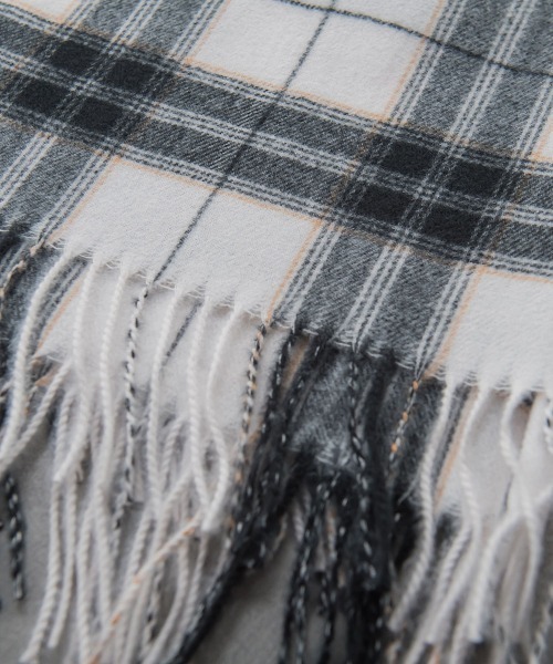 ketty（ケティ）の「タータンチェックストール（マフラー・レディース・ブラウン系その他/ダークベージュ/ブルー系その他/ホワイト系その他・FREE）」の9枚目の写真