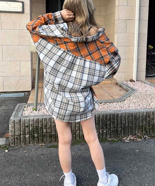 SPIRALGIRL（スパイラルガール）の「ミックスチェックシャツ（シャツ/ブラウス・レディース・グリーン系/オレンジ系・FREE）」の16枚目の写真