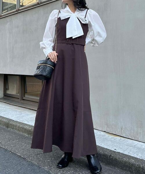 INGNI（イング）の「共ベルト付フレアキャミワンピース（ワンピース・レディース・ブラック/ブラウン・M）」の12枚目の写真