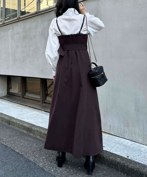 INGNI（イング）の「共ベルト付フレアキャミワンピース（ワンピース・レディース・ブラック/ブラウン・M）」の14枚目の写真