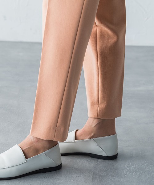 LAUTREAMONT(ロートレアモン)の「2WAYストレッチクリアテーパードパンツ≪洗濯機で洗える≫(スラックス・レディース・ネイビー/ピンク/グリーン/オフホワイト・7号/9号/11号)」の12枚目の写真
