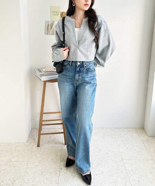 【新品同様】ロングシーズン着れる！深Vスウェット HUG.U トップス 深V スウェット 体型カバー レディース