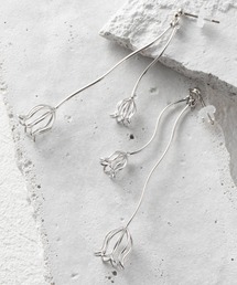 フラワー【チューリップ】手書き風モチーフピアス