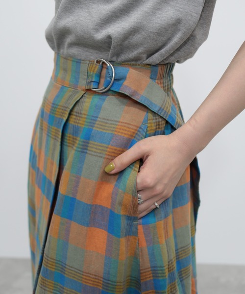 AMERICAN HOLIC（アメリカンホリック）の「ラップ風チェックスカート（スカート・レディース・オレンジ/グリーン・S/M/L）」の18枚目の写真