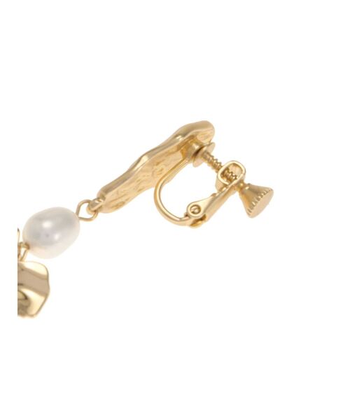 MERCURYDUO（マーキュリーデュオ）の「配色フラワーモチーフイヤリング（イヤリング・レディース・ゴールド/シルバー・FREE）」の5枚目の写真