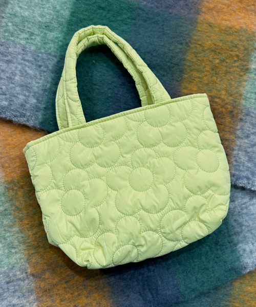 kutir（クティール）の「フラワーキルティングハンドバッグ（ハンドバッグ・レディース・ブルー系その他/イエロー/ライトグリーン/ホワイト/ピンク系その他・FREE）」の18枚目の写真