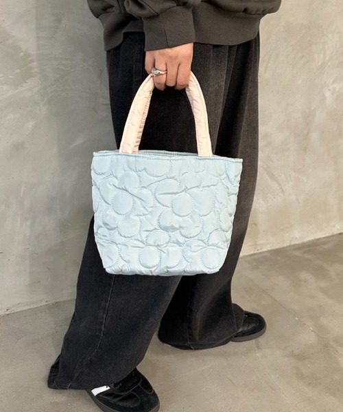 kutir（クティール）の「フラワーキルティングハンドバッグ（ハンドバッグ・レディース・ブルー系その他/イエロー/ライトグリーン/ホワイト/ピンク系その他・FREE）」の16枚目の写真