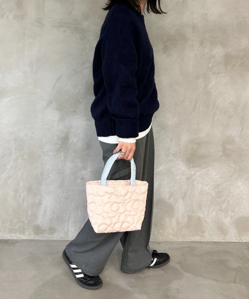 kutir（クティール）の「フラワーキルティングハンドバッグ（ハンドバッグ・レディース・ブルー系その他/イエロー/ライトグリーン/ホワイト/ピンク系その他・FREE）」の20枚目の写真