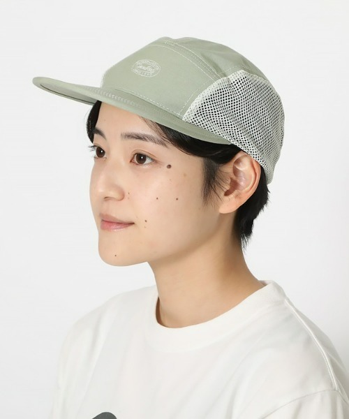 Snow Peak(スノーピーク)の「Light Mountain Cloth Cap(キャップ・メンズ・オレンジ/セージグリーン・ONE SIZE)」の2枚目の写真