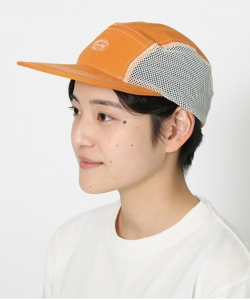 Snow Peak(スノーピーク)の「Light Mountain Cloth Cap(キャップ・メンズ・オレンジ/セージグリーン・ONE SIZE)」の3枚目の写真
