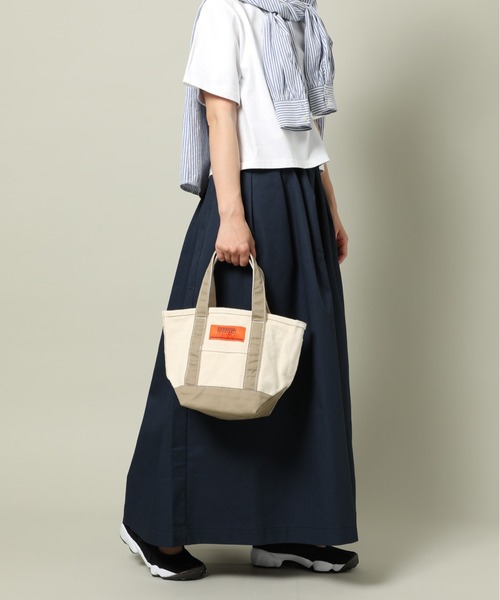 UNIVERSAL OVERALL(ユニバーサルオーバーオール)の「【UNIVERSAL OVERALL】UO TOTE BAG (SMALL) UVO-150(トートバッグ・メンズ・ベージュ/オレンジ/ブラック/ブルー/ネイビー/レッド・FREE)」の16枚目の写真