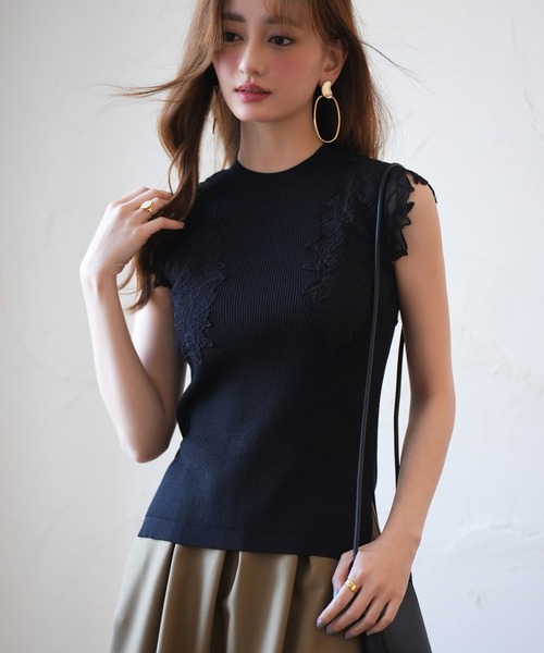 SAISON DE PAPILLON（セゾンドパピヨン）の「レースモチーフスリーブサマーリブニット（タンクトップ・レディース・ピンク/ベージュ/ライム/ブラック・S/M/L）」の3枚目の写真