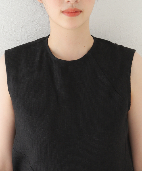 TOTEME(トーテム)の「【TOTEME/トーテム】 TWISTED SLEEVELESS TOP(シャツ/ブラウス・レディース・ブラック・FREE)」の15枚目の写真