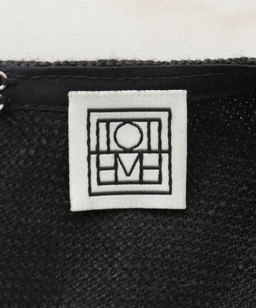 TOTEME(トーテム)の「【TOTEME/トーテム】 TWISTED SLEEVELESS TOP(シャツ/ブラウス・レディース・ブラック・FREE)」の22枚目の写真