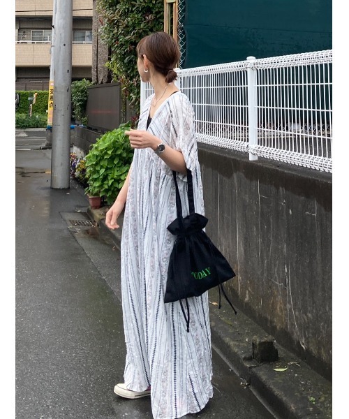 RandR さま〔トートと巾着3点）専用です RandR さま〔トートと巾着3点）専用です コットン巾着トート（M