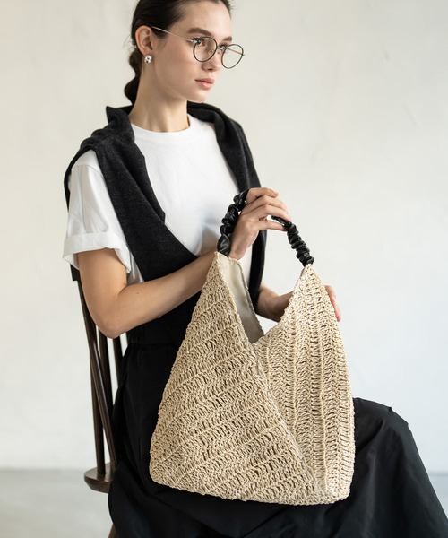 CACHELLIE（カシェリエ）の「garnea ガーネア（トートバッグ・レディース・ブラック/グレー/ライトベージュ/キャメル・FREE）」の4枚目の写真