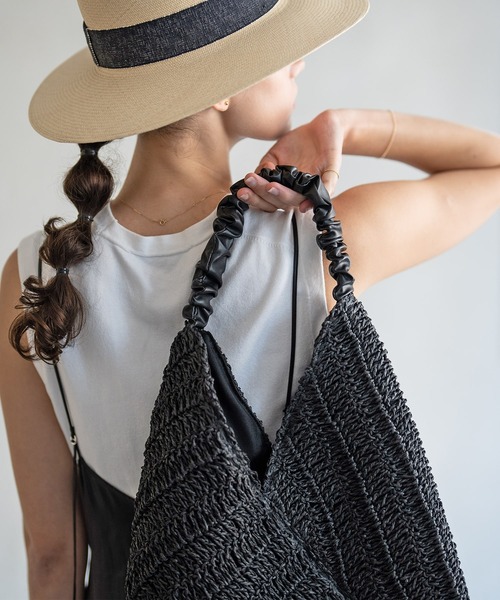 CACHELLIE（カシェリエ）の「garnea ガーネア（トートバッグ・レディース・ブラック/グレー/ライトベージュ/キャメル・FREE）」の14枚目の写真