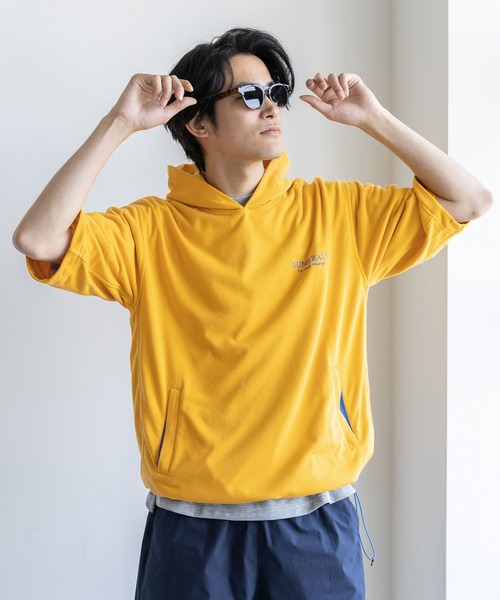 NUMERALS（ヌメラルズ）の「[NUMERALS]クラシックロゴスウェットパーカー（パーカー・メンズ・ネイビー/マスタード/グレー・MEDIUM/LARGE）」の6枚目の写真