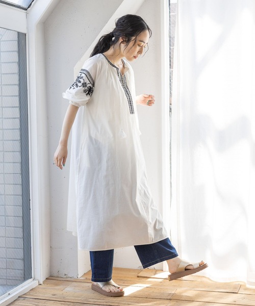 studio CLIP（スタディオクリップ）の「インド刺繍ワンピース