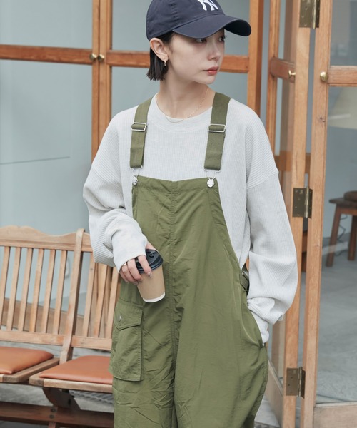 andme(アンドミー)の「2wayナイロンワークサロペット(サロペット/オーバーオール・レディース・ネイビー/ブラック/カーキ・M)」の5枚目の写真