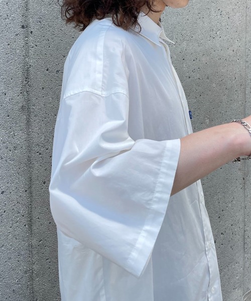 CIAOPANIC（チャオパニック）の「【BNCP】オーバーサイズブロード半袖シャツ（シャツ/ブラウス・レディース・ホワイト/ベージュ/サックスブルー・X-LARGE/XX-LARGE）」の6枚目の写真