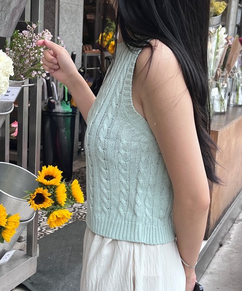 3.3 Field Trip （3.3フィールドトリップ）の「3.3 Field Trip／ケーブルニット 2973400（ニット/セーター・レディース・セージグリーン/ネイビー・FREE）」の6枚目の写真