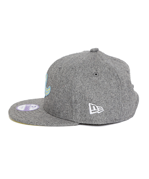 B:MING by BEAMS（ビーミングバイビームス）の「＜KIDS＞＜VERY11月号掲載＞NEW ERA / 別注”Mark Gonzales”メルトンCAP（キャップ・キッズ・グレー/ネイビー・ONE SIZE）」の4枚目の写真
