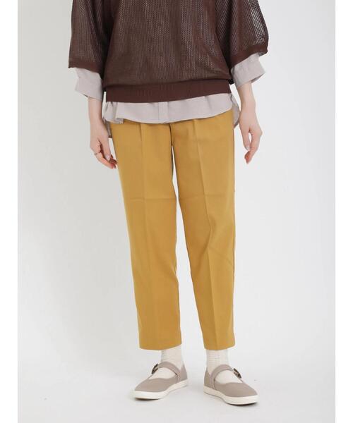 Samansa Mos2（サマンサ モスモス）の「スッキリテーパードパンツ（その他パンツ・レディース・チャコールグレー/マスタード/キナリ/レッド/ベージュ/グリーン・F）」の8枚目の写真
