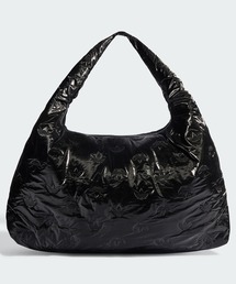 アディダス パフィーサテンミニショルダーバッグ シルバー adidas（アディダス）の「パフィー サテン ミニ ショルダー