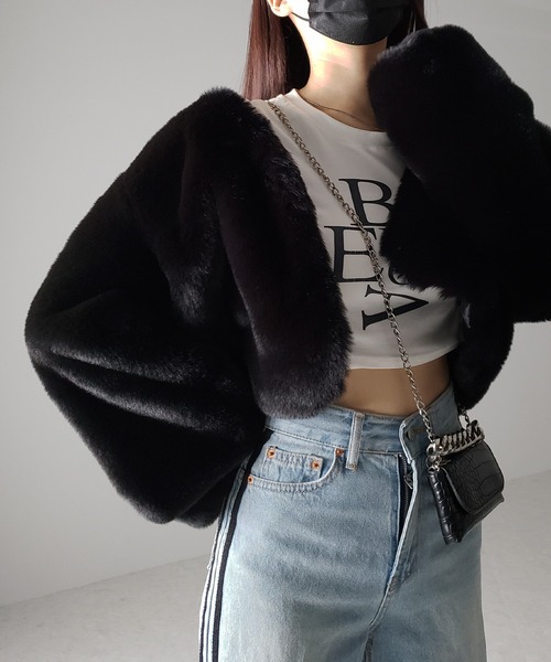me+em select(ミームセレクト)の「※※【 3COLOR 】ノーカラーショートフェイクファージャケット(その他アウター・レディース・キャメル/ホワイト/ブラック・FREE)」の19枚目の写真