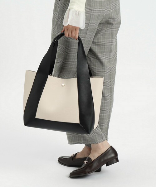 OPAQUE.CLIP（オペークドットクリップ）の「◆【A4サイズ対応】合皮フレームトートバッグ（トートバッグ・レディース・マスタード/ブラウン系/ブラック系4・00）」の12枚目の写真