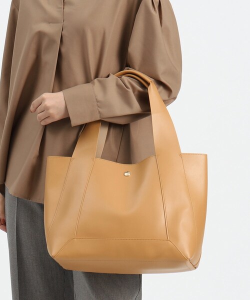 OPAQUE.CLIP（オペークドットクリップ）の「◆【A4サイズ対応】合皮フレームトートバッグ（トートバッグ・レディース・マスタード/ブラウン系/ブラック系4・00）」の14枚目の写真