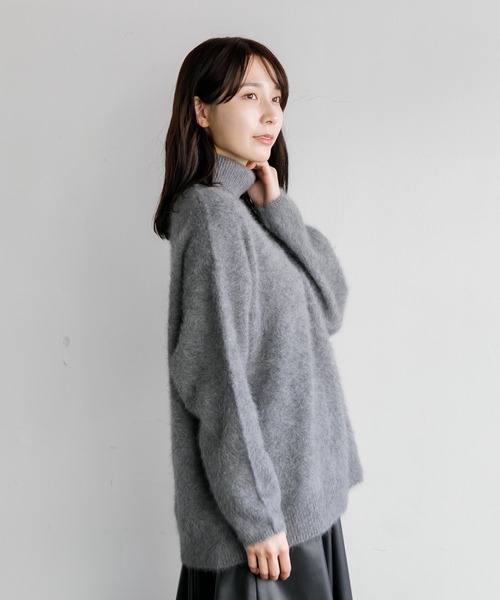 CASA FLINE（カーサフライン）の「CASA FLINE フォックスハイネックニットトップス（ニット/セーター・レディース・ベージュ/グレー/グリーン・FREE）」の9枚目の写真