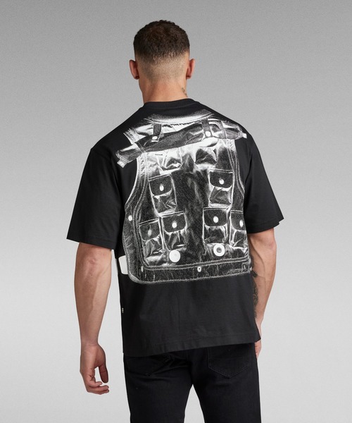 セール】ARCHIVE VEST BOXY T-SHIRT/ベストグラフィックロゴT（T