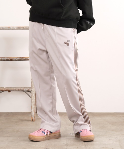 ROOPTOKYO(ループトウキョウ)の「リブ配色 トラックパンツ(その他パンツ・メンズ・ブラウン/クリーム/ワイン/サンドベージュ/チャコール/ブルー・M/L)」の1枚目の写真