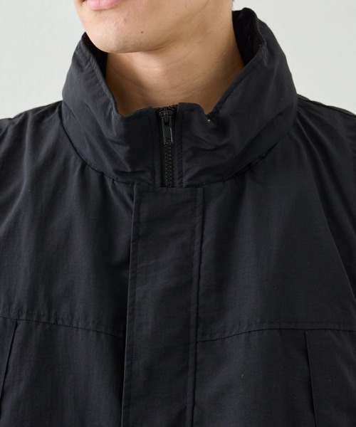 COLONY 2139(コロニートゥーワンスリーナイン)の「G.Y.M ナイロンタスランベスト(ベスト・メンズ・ブラック/ホワイト・MEDIUM/LARGE)」の16枚目の写真